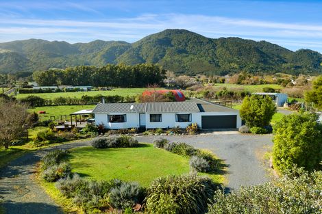 Photo of property in 35 Tui Pa Road, Te Aroha, 3392
