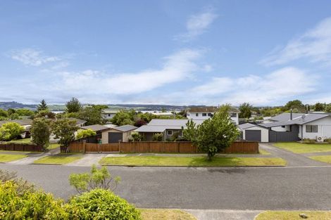 Photo of property in 63 Grace Crescent, Richmond Heights, Taupo, 3330