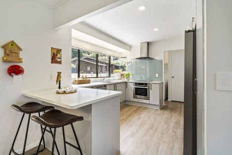 Photo of property in 1/13 Woodlands Crescent, Browns Bay, Auckland, 0630