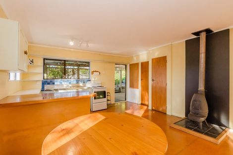 Photo of property in 38 Hicks Crescent, Waikanae Beach, Waikanae, 5036