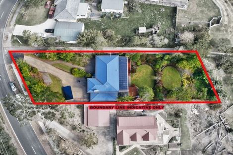 Photo of property in 315 Sturges Road, Henderson Valley, Auckland, 0612