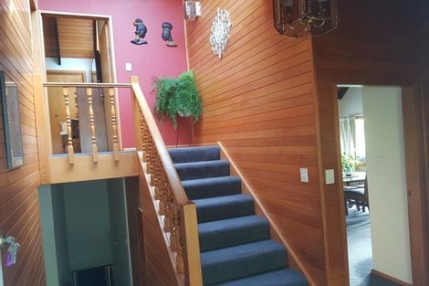 Photo of property in 18 Evans Pass Road, Sumner, Christchurch, 8081