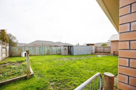 Photo of property in 23 Woodgate Court, Fitzherbert, Palmerston North, 4410