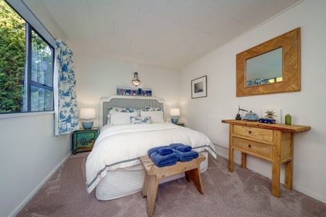 Photo of property in 201 Beacon Point Road, Wanaka, 9305