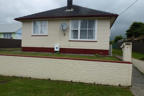 Photo of property in 3 Falstaff Street, Stratford, 4332