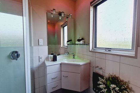 Photo of property in 1/24 Oxford Street, Taradale, Napier, 4112