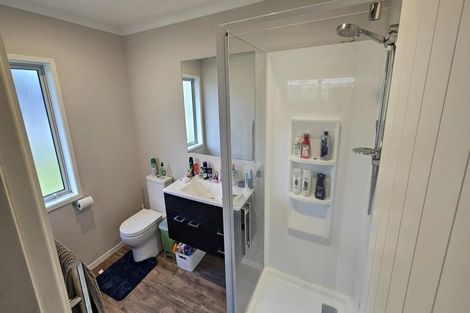 Photo of property in 10 Garrett Drive, Whalers Gate, New Plymouth, 4310