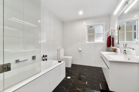 Photo of property in 1153 Dairy Flat Highway, Dairy Flat, 0794