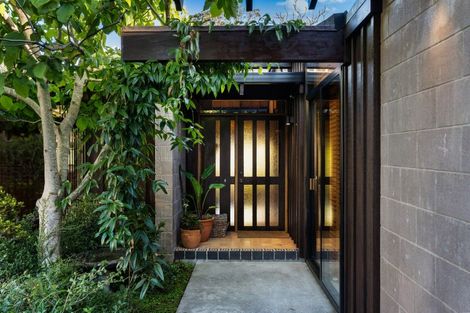 Photo of property in 24 Crocus Place, Remuera, Auckland, 1050