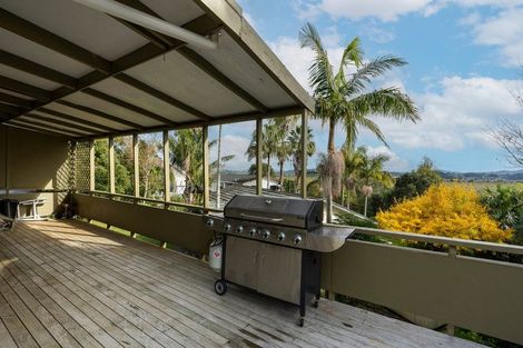 Photo of property in 16 Arawa Place, Onerahi, Whangarei, 0110