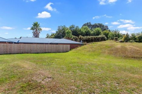 Photo of property in 10 The Fairway, Whakatane, 3120
