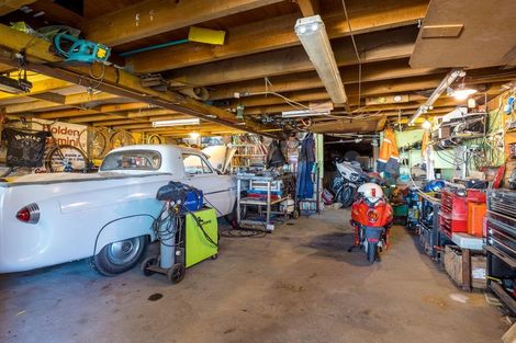 Photo of property in 50 Rhodes Street, Waimate, 7924