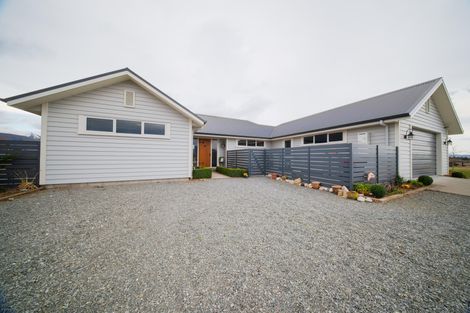 Photo of property in 2 Homestead Avenue, Twizel, 7999