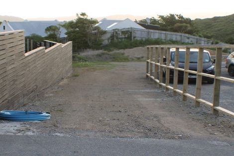 Photo of property in 10 Highfield Place, Korokoro, Lower Hutt, 5012