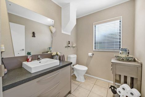 Photo of property in 4b Tremen Place, Pukekohe, 2120