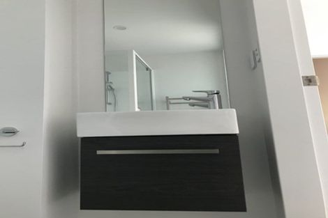 Photo of property in 17 Rua Kai Way, Brooklyn, Wellington, 6021