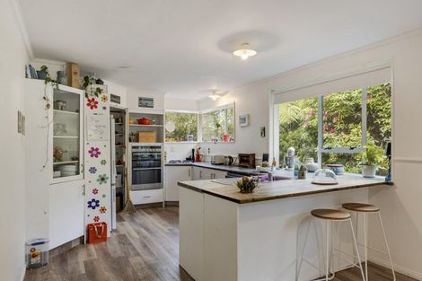 Photo of property in 13 Fernleigh Street, Ferndale, New Plymouth, 4310