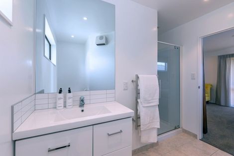 Photo of property in 1/1132 West Coast Road, West Melton, Christchurch, 7676