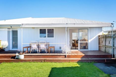 Photo of property in 16 Foster Terrace, Onekawa, Napier, 4110