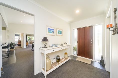 Photo of property in 39 James Line, Kelvin Grove, Palmerston North, 4414