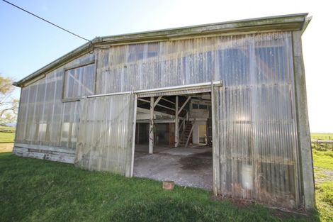 Photo of property in 76 Robertson Road, Ruawai, 0591