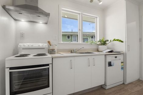 Photo of property in 1/94 Archers Road, Glenfield, Auckland, 0629