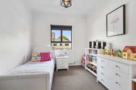 Photo of property in 123 Govett Avenue, Frankleigh Park, New Plymouth, 4310