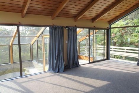 Photo of property in 32 Stanton Crescent, Karoro, Greymouth, 7805