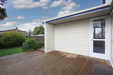 Photo of property in 17 Huia Street, Waiuku, 2123