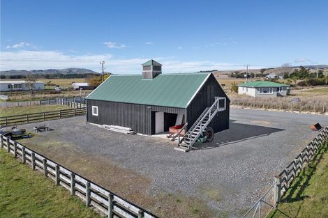 Photo of property in 104 White Rock Road, Martinborough, 5781