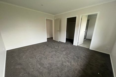 Photo of property in 9 Kikorangi Way, Paraparaumu, 5032