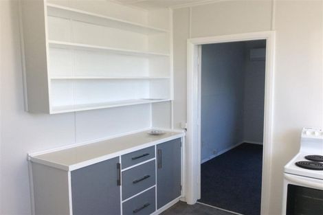 Photo of property in 9a Arawa Place, Castlecliff, Whanganui, 4501