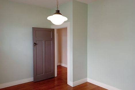 Photo of property in 81 Norwood Road, Bayswater, Auckland, 0622