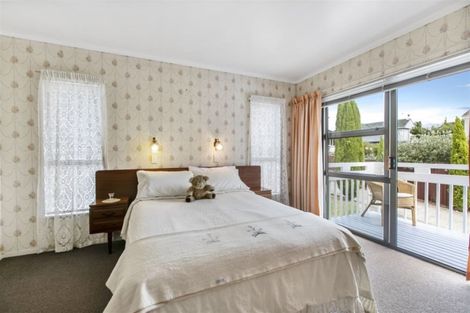 Photo of property in 1/35 Belmont Terrace, Milford, Auckland, 0620