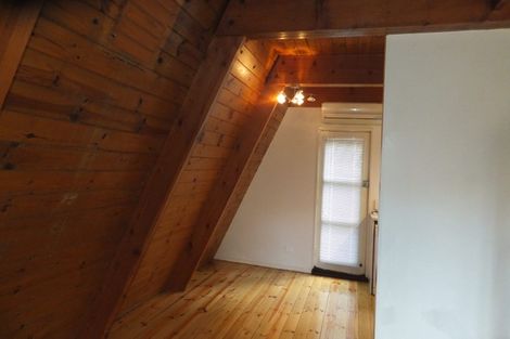 Photo of property in 44 Bayview Place, Cass Bay, Lyttelton, 8082