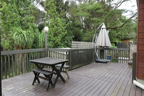 Photo of property in 11 Waimoko Glen, Swanson, Auckland, 0612