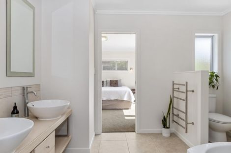 Photo of property in 25 Brinkley Road, Otumoetai, Tauranga, 3110