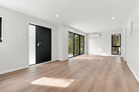 Photo of property in 13 Tower Hill, Stanmore Bay, Whangaparaoa, 0930