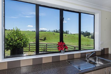 Photo of property in 417 Otonga-marua Road, Opuawhanga, Hikurangi, 0181