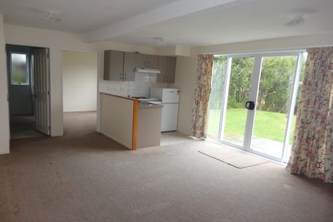 Photo of property in 80 Taylor Terrace, Tawa, Wellington, 5028
