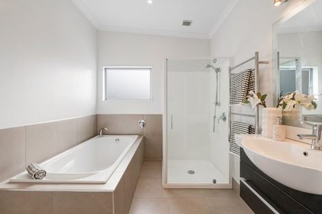 Photo of property in 113 Aberley Road, Schnapper Rock, Auckland, 0632