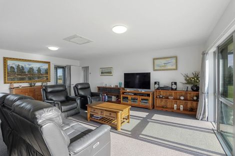 Photo of property in 11 Brampton Drive, West Melton, 7618