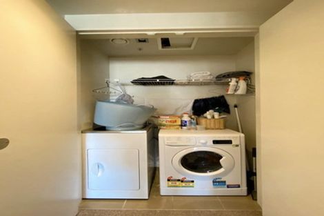 Photo of property in Monument Apartments, 9a/245 Wakefield Street, Te Aro, Wellington, 6011