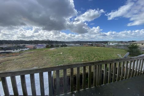 Photo of property in 38d Hetherington Road, Ranui, Auckland, 0612