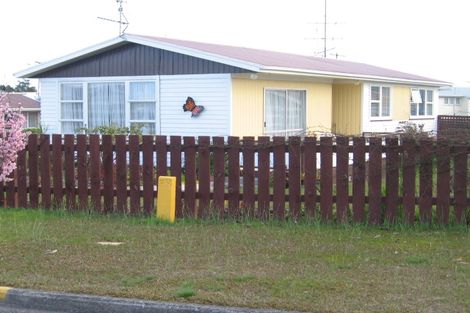 Photo of property in 7 Mckay Crescent, Dargaville, 0310