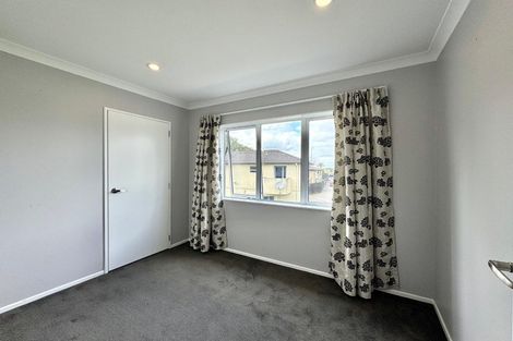 Photo of property in 152 Hill Road, The Gardens, Auckland, 2105