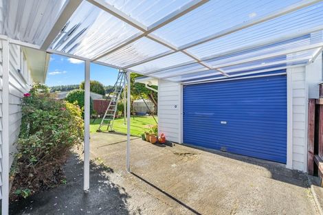 Photo of property in 22 Oregon Drive, Maoribank, Upper Hutt, 5018