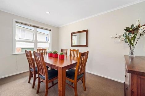 Photo of property in 1/8 Arrow Road, Forrest Hill, Auckland, 0620
