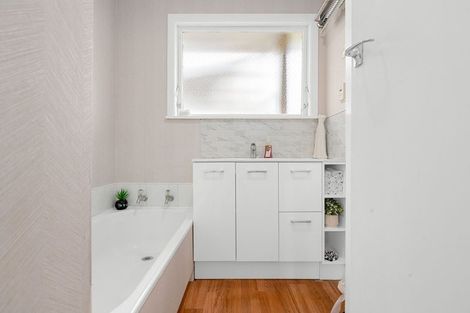 Photo of property in 152 Bryant Road, St Andrews, Hamilton, 3200