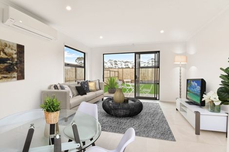 Photo of property in 21 Vincent Mcgrath Crescent, Swanson, Auckland, 0614